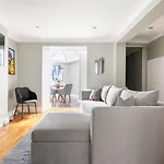 Townhouse Mansion By Buckingham Palace